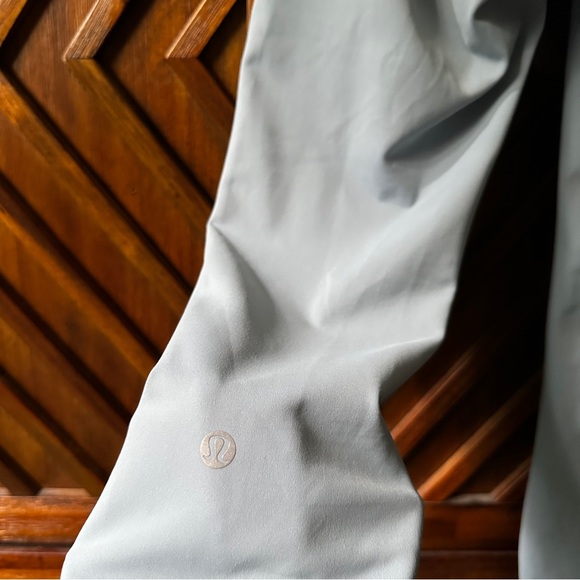 Lululemon Athletica Fast and Free High rise Crop Concrete Blue Size 6 - Picture 5 of 8